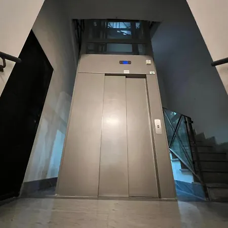 Starhome Colosseo Holiday home *