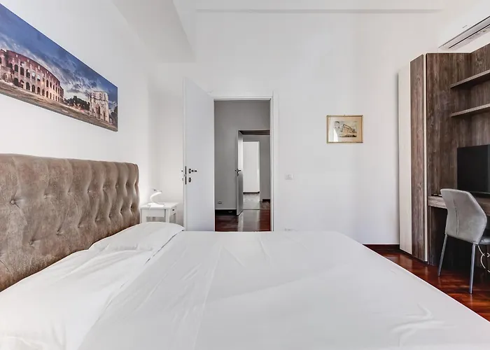 Starhome Colosseo * Rome