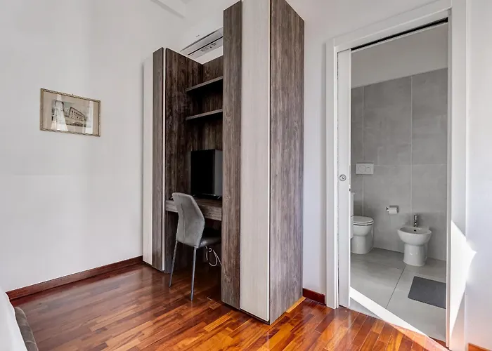 Starhome Colosseo * Rome